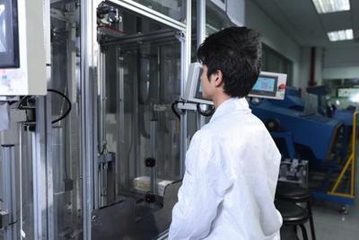 追求極致造就不凡精品 OPPO工廠品質體驗之旅中的氣體檢測